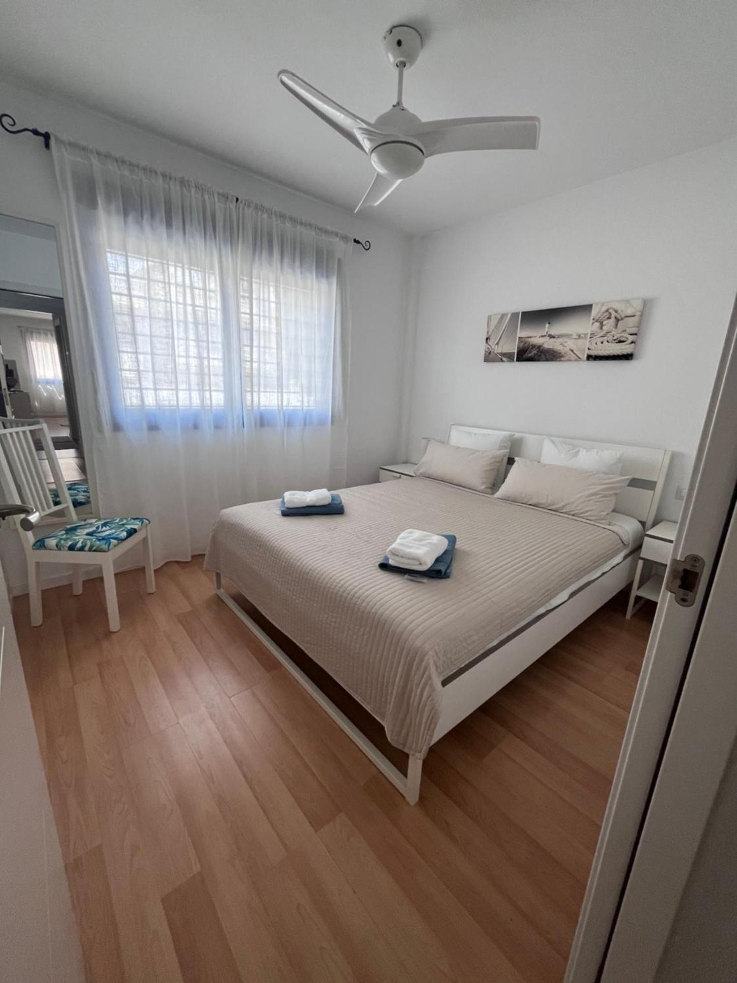 Appartement Puerta Al Mar à Málaga Extérieur photo